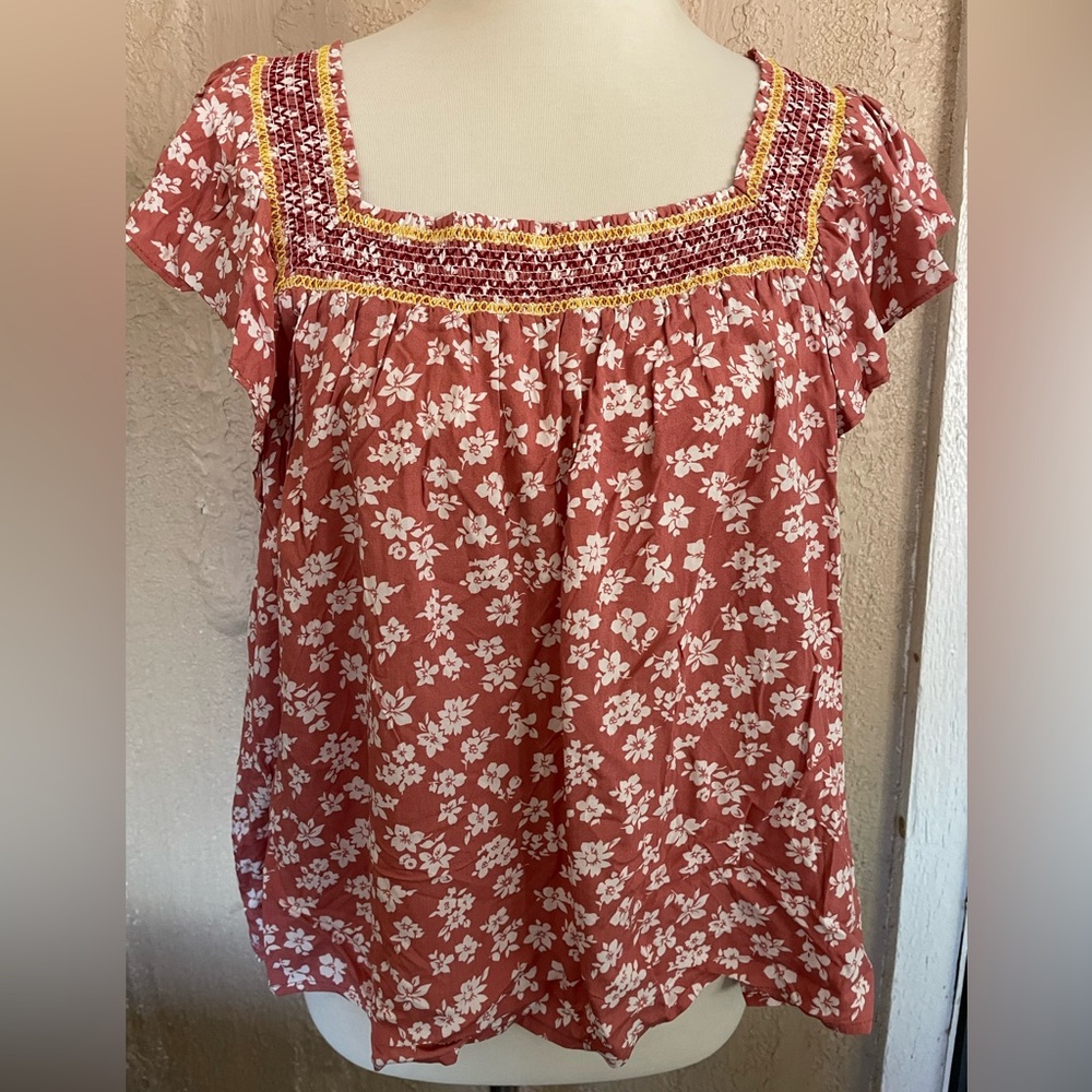 Easel Floral Top